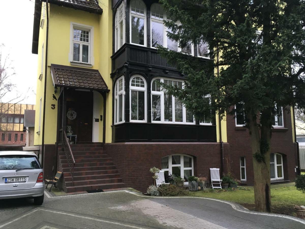 Mini Apartament Marine Swinoujscie Exterior foto